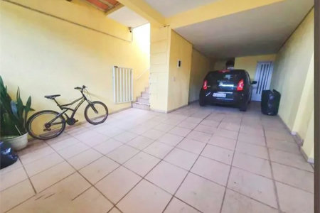 Casa à venda com 3 quartos, sendo 1 suíte, em Jardim Monte Kemel, São Paulo, SP