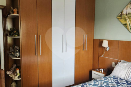 Casa à venda com 4 quartos, sendo 2 suítes,  em Vila Romana, São Paulo, SP