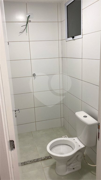 Apartamento à venda com 2 quartos, sendo 1 suíte,  em Jardim dos Manacás, Araraquara, SP