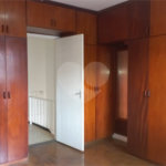 Sobrado à venda com 4 quartos, sendo 1 suíte, em Vila Mazzei, São Paulo, SP