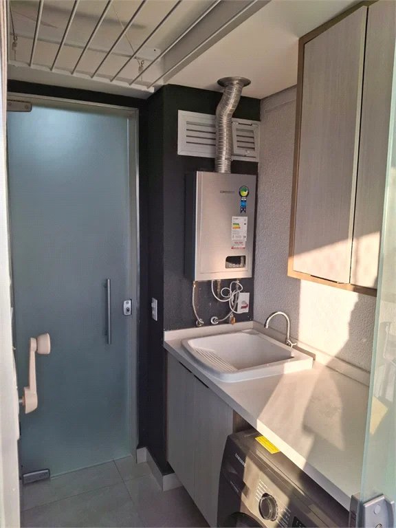 Apartamento à venda com 2 quartos, sendo 1 suíte, em Ferreira, São Paulo, SP