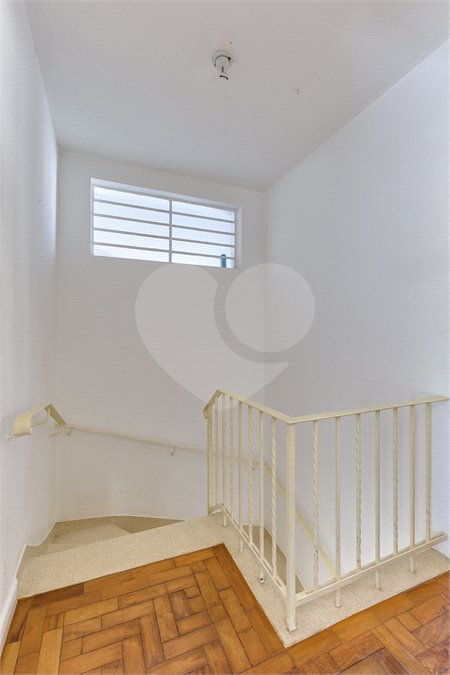Casa de Vila à venda com 4 quartos, sendo 1 suíte, em Alto da Boa Vista, São Paulo, SP