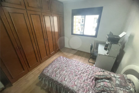 Apartamento à venda com 4 quartos, sendo 1 suíte,  em Santa Teresinha, São Paulo, SP