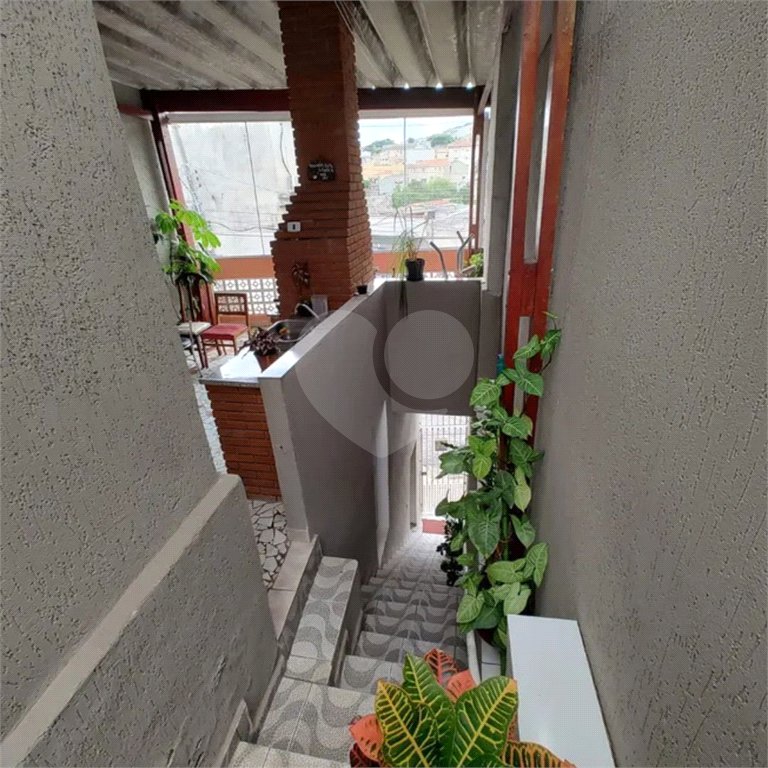 Casa à venda com 2 quartos, sendo 1 suíte, em Parque Maria Domitila, São Paulo, SP