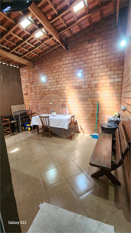 Casa à venda com 3 suítes em Jardim Presidente Dutra, Guarulhos, SP