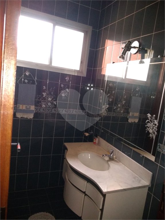 Chácara à venda com 5 quartos, sendo 3 suítes, em Chácaras São Bento, Valinhos, SP