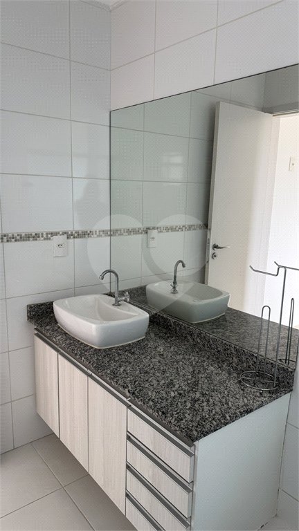 Apartamento à venda com 3 quartos, sendo 1 suíte,  em Jardim Nova Era, Salto, SP