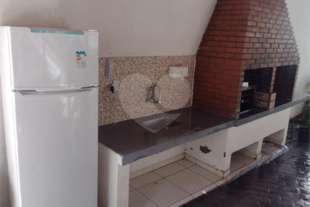 Apartamento à venda ou para alugar com 3 quartos, sendo 1 suíte,  em Real Parque, São Paulo, SP