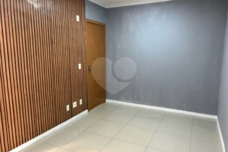 Apartamento à venda com 2 quartos em Olaria, Salto, SP