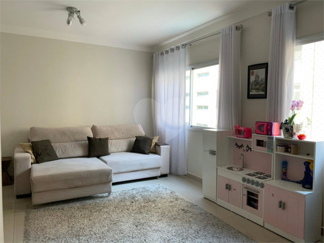 Apartamento à venda com 3 quartos em Moema, São Paulo, SP