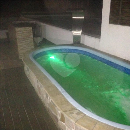 Casa à venda com 3 quartos, sendo 1 suíte,  em Vila Suissa, Mogi das Cruzes, SP
