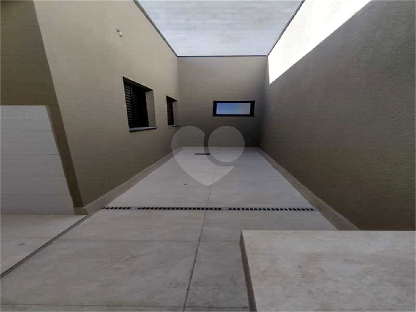 Casa à venda com 2 quartos, sendo 1 suíte, em Parque Residencial Sabiás, Indaiatuba, SP