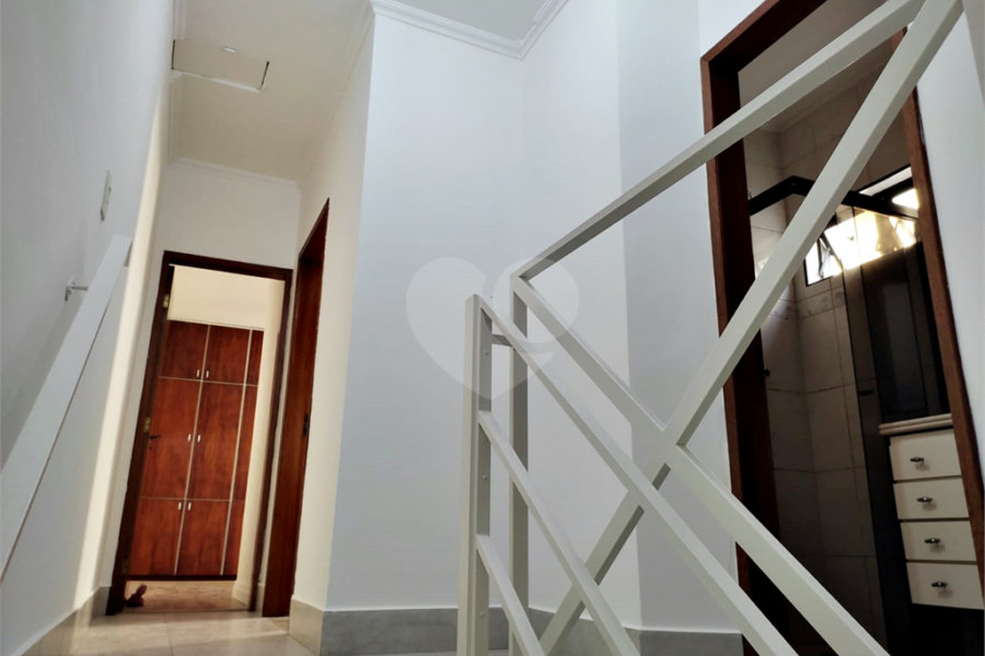 Sobrado à venda com 3 quartos, sendo 1 suíte,  em Vila Medeiros, São Paulo, SP
