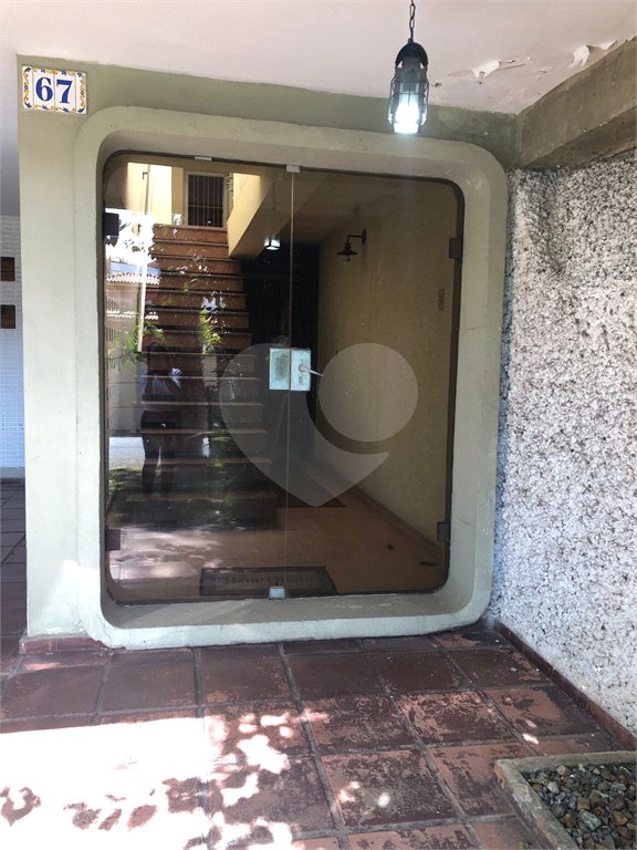 Sobrado à venda com 5 quartos, sendo 1 suíte,  em Jardim São Bento, São Paulo, SP