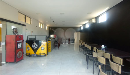 Salão Comercial para alugar em Vila Nastri, Itapetininga, SP