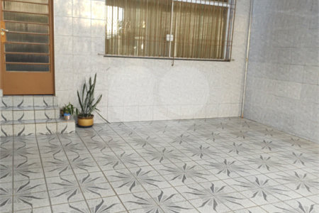 Casa à venda com 3 quartos, sendo 1 suíte, em Vila Zanardi, Guarulhos, SP
