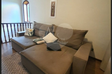 Sobrado à venda com 3 suítes em Condomínio Residencial Santa Helena, Bragança Paulista, SP