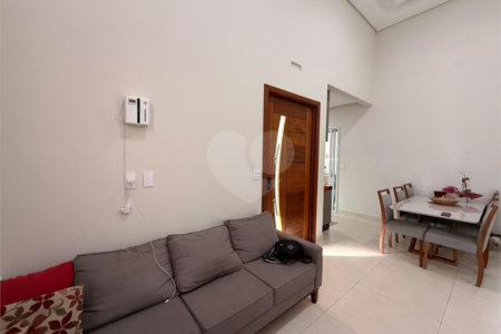 Casa à venda com 3 quartos, sendo 1 suíte, no condomínio Vila Rica, Indaiatuba - SP