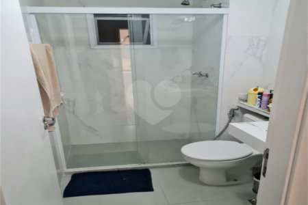 Apartamento à venda com 3 quartos, sendo 2 suítes, em Parque Reboucas, São Paulo, SP