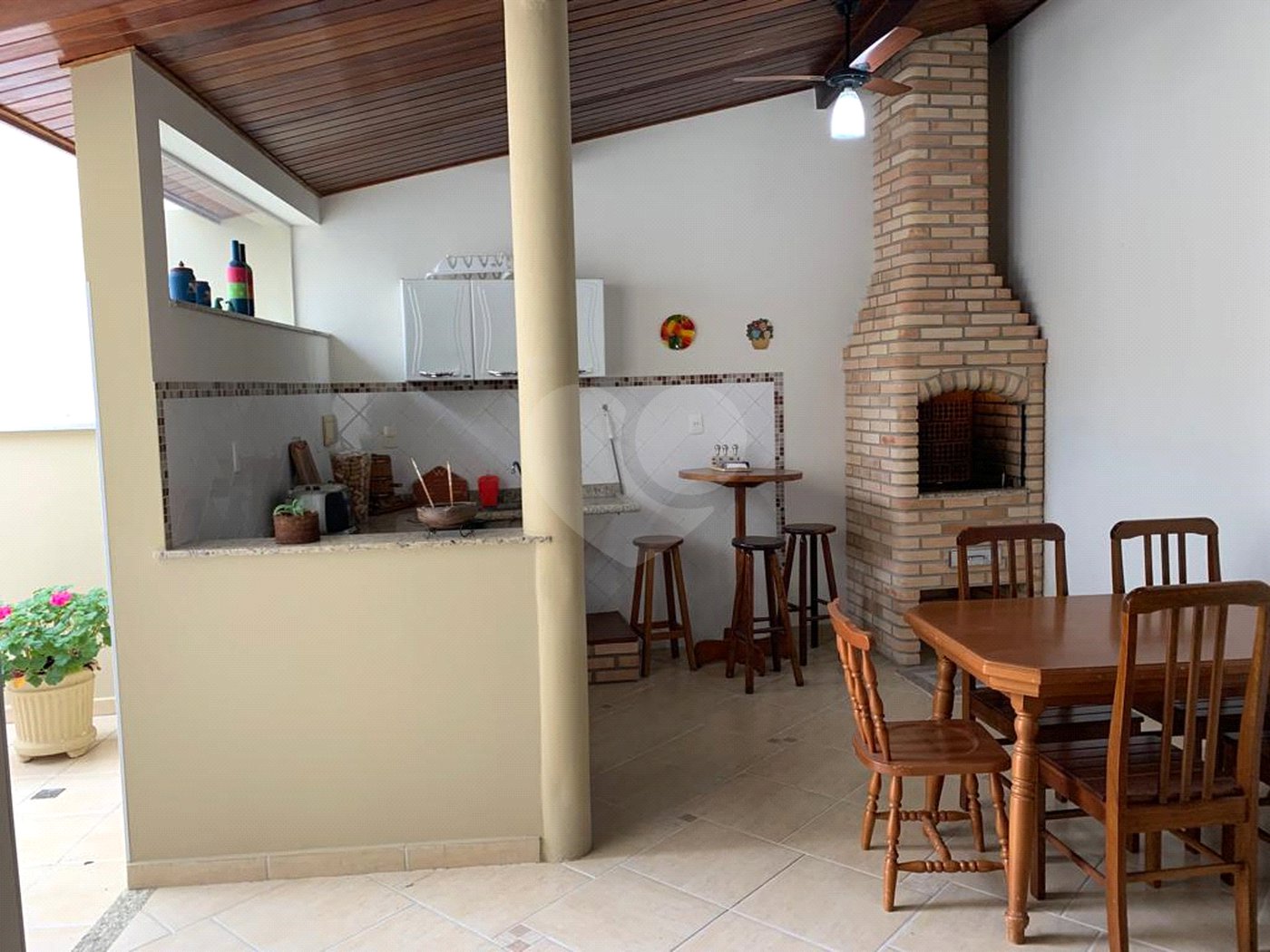Casa à venda com 3 quartos, sendo 1 suíte, em Jardim Pagliato, Sorocaba, SP