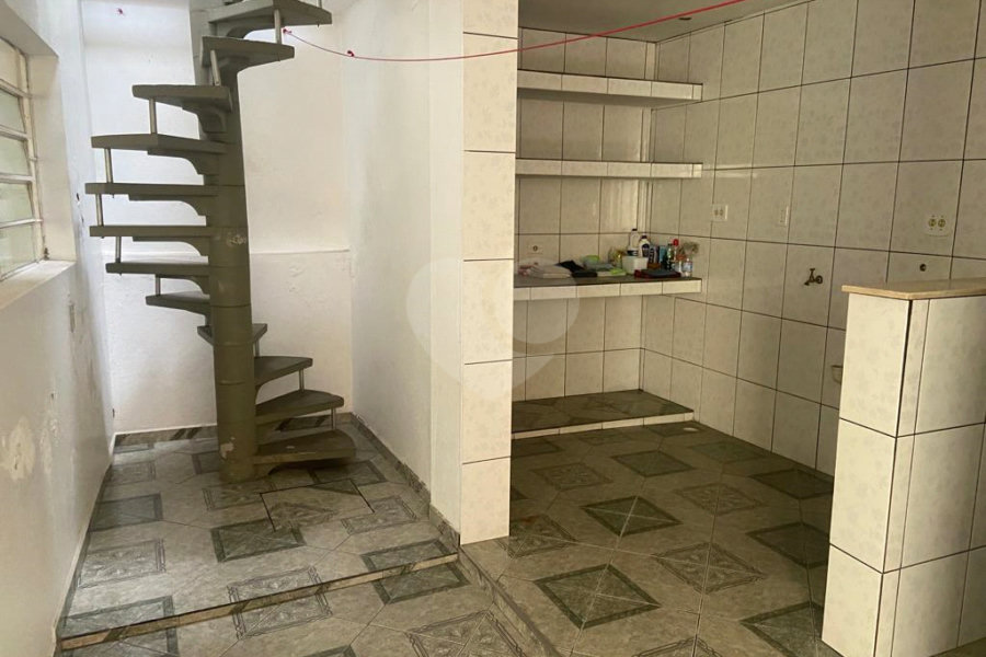 Sobrado à venda com 3 quartos, sendo 1 suíte, em Parada Inglesa, São Paulo, SP