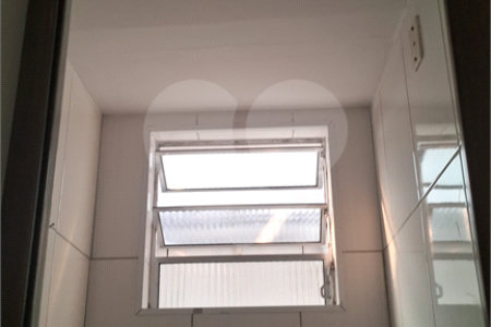 Sobrado à venda com 4 quartos em Vila Aimoré, São Paulo, SP