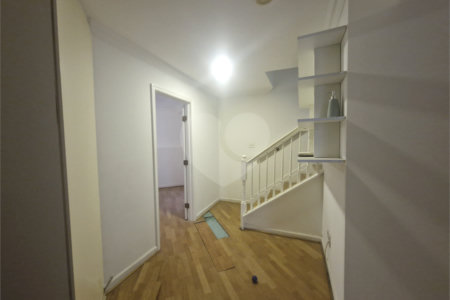 Casa para alugar com 4 quartos, sendo 2 suítes, no condomínio Fairmont, São Paulo - SP