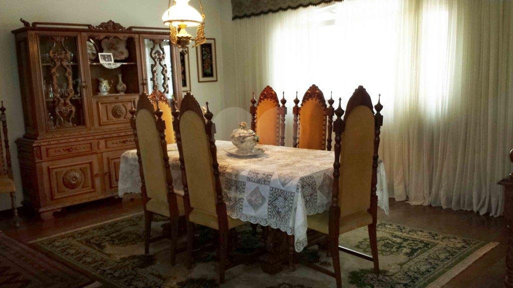 Sobrado à venda com 3 quartos, sendo 2 suítes, em Jardim Marajoara, São Paulo, SP