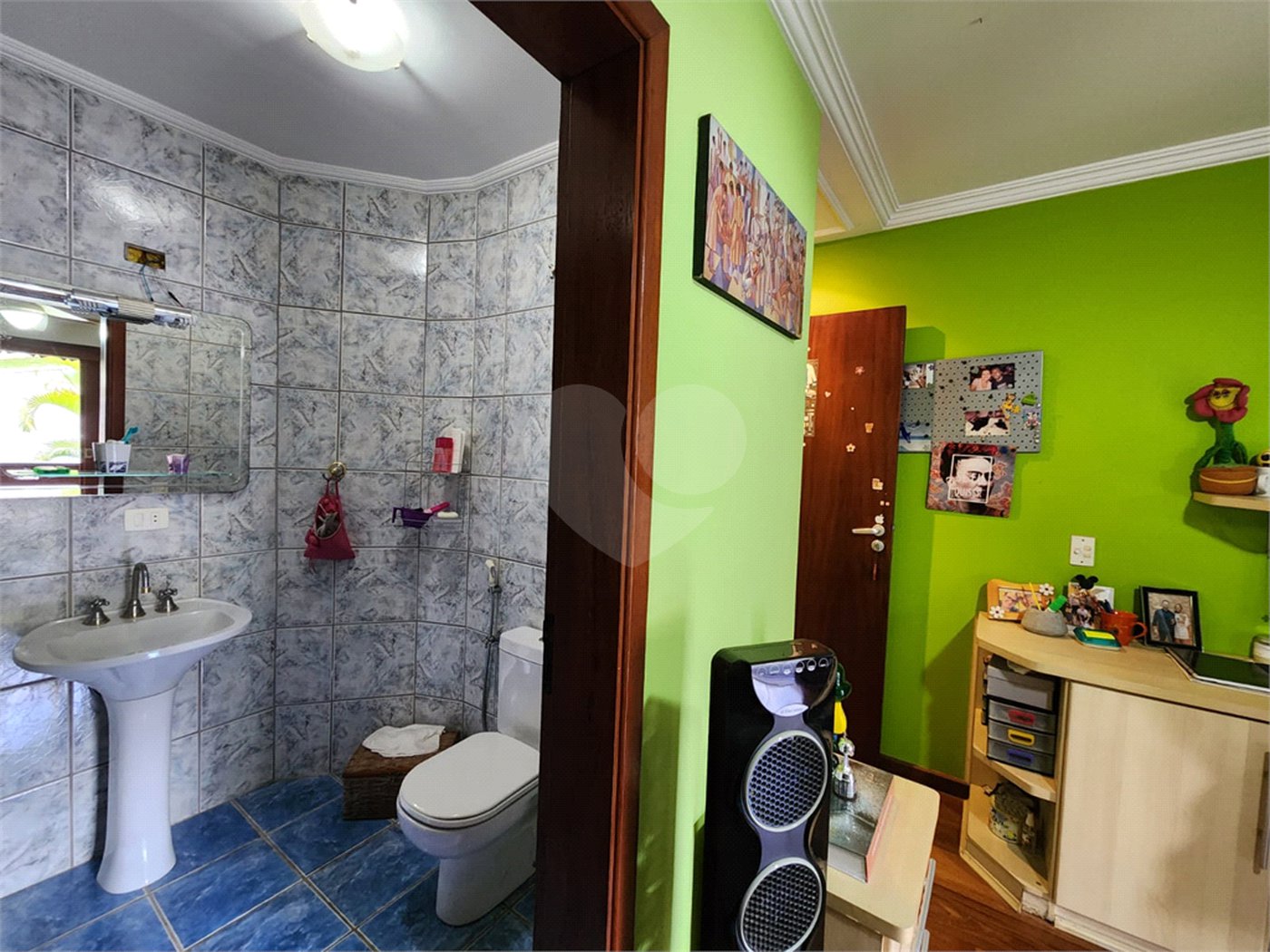 Casa à venda com 5 suítes no condomínio Suíça da Cantareira, Mairiporã - SP