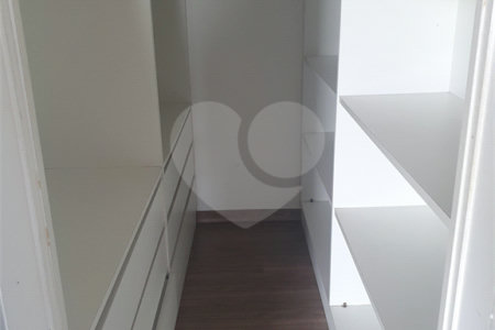Apartamento à venda com 3 quartos, sendo 2 suítes, em Santana, São Paulo, SP