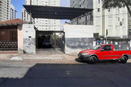 Terreno à venda em Santa Teresinha, São Paulo, SP