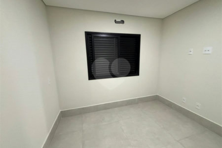 Casa à venda com 2 quartos, sendo 1 suíte, em Jardim Taquaral, Salto, SP