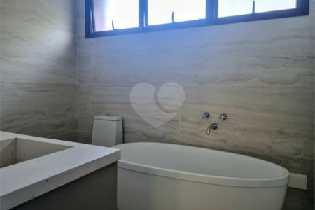 Casa à venda com 3 suítes no condomínio Casa Jardim Campo Belo, São Paulo - SP