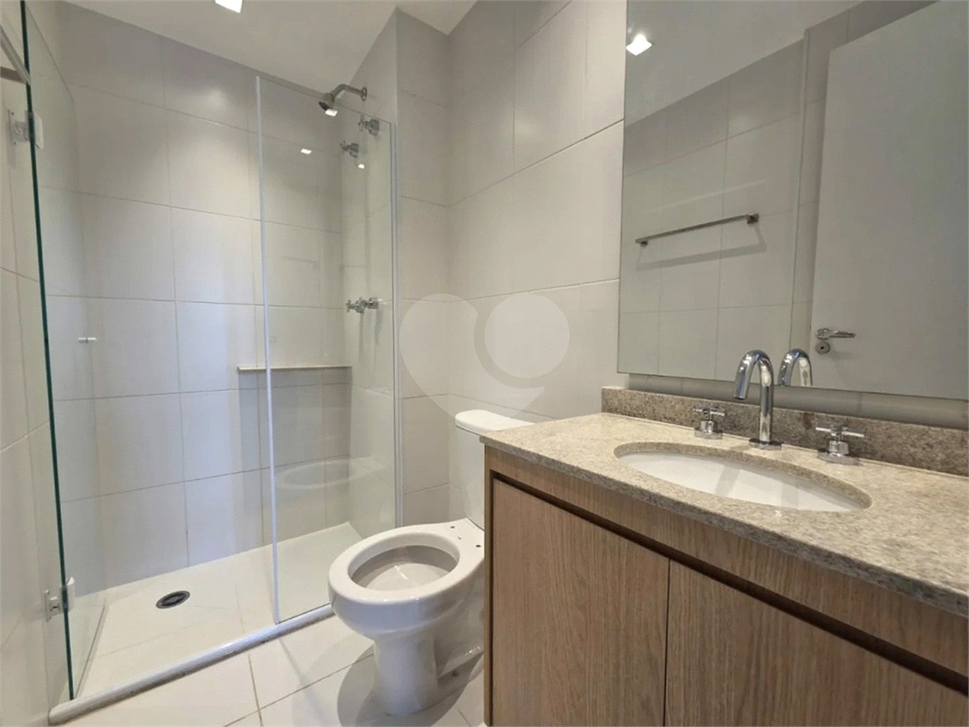 Apartamento à venda ou para alugar com 2 quartos, sendo 1 suíte,  em Planalto Paulista, São Paulo, SP