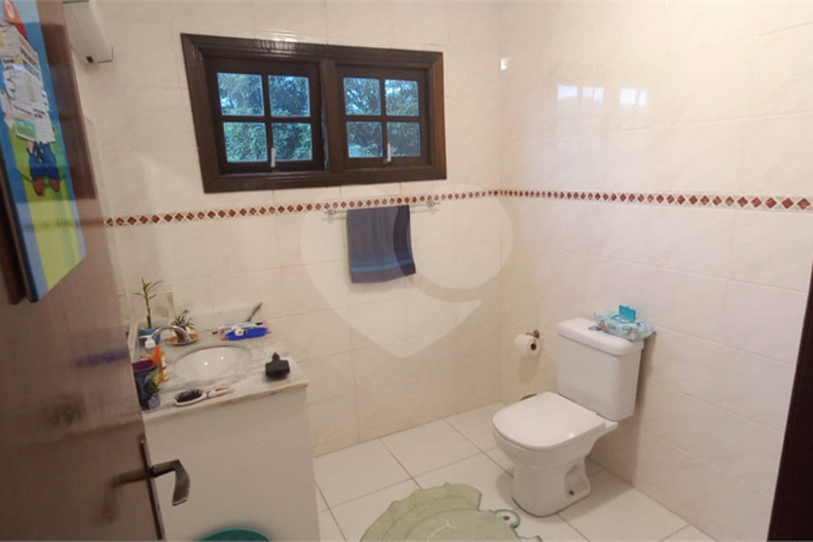 Casa à venda com 4 suítes no condomínio Alpes da Cantareira, Mairiporã - SP