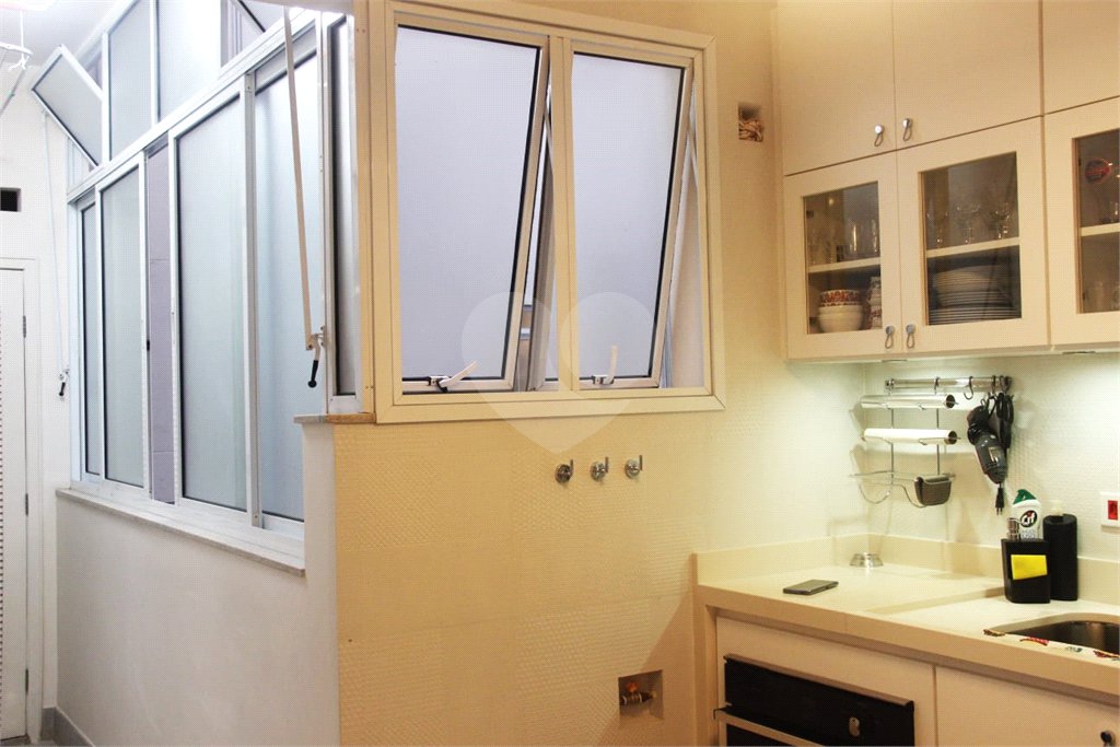Apartamento à venda com 2 quartos em Bela Vista, São Paulo, SP