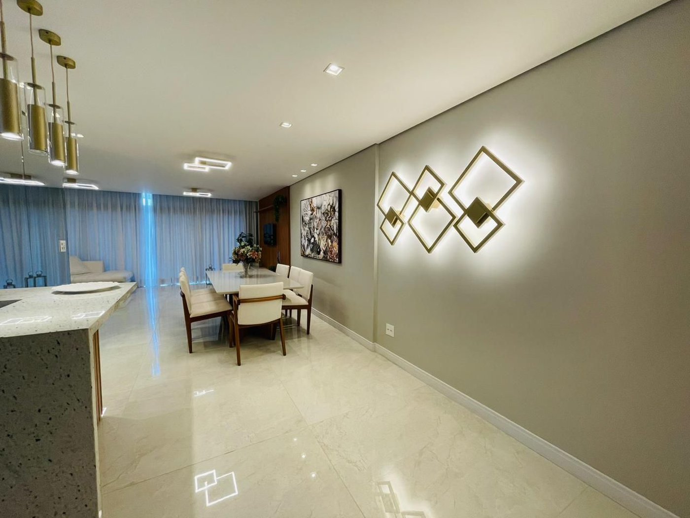 Apartamento com 3 dormitórios à venda, 127 m² por R$ 2.550.000,00 - Gonzaga - Santos/SP