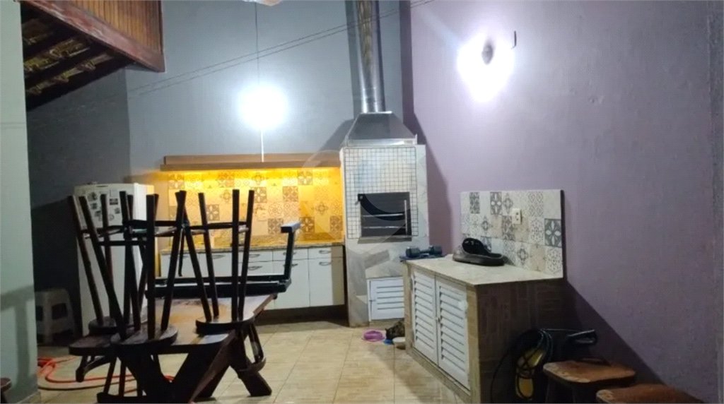 Sobrado à venda com 5 quartos, sendo 3 suítes, em Ribeirânia, Ribeirão Preto, SP