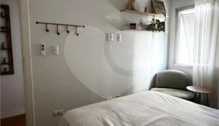 Apartamento à venda com 2 quartos em Vila Mariana, São Paulo, SP