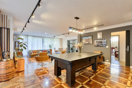 Casa à venda com 4 suítes em Granja Julieta, São Paulo, SP