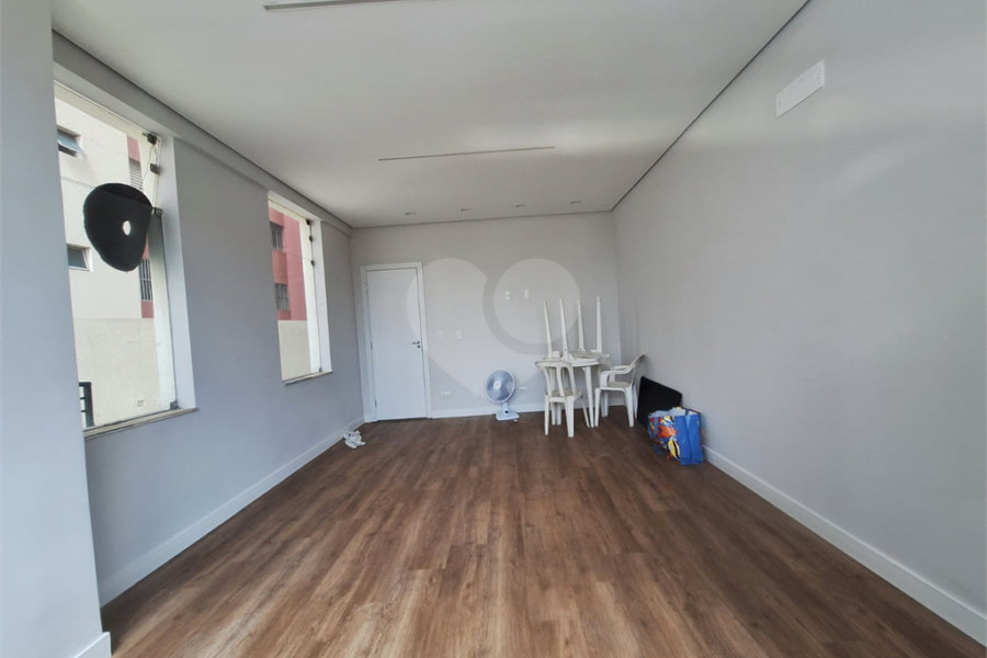 Apartamento à venda com 3 quartos em Vila Nivi, São Paulo, SP