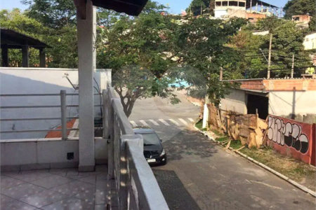 Casa à venda com 5 quartos, sendo 1 suíte,  em Parque Fernanda, São Paulo, SP