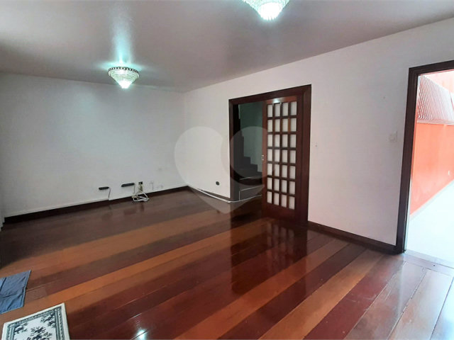 Casa à venda com 3 quartos, sendo 1 suíte,  em Chácara Santo Antônio (zona Sul), São Paulo, SP