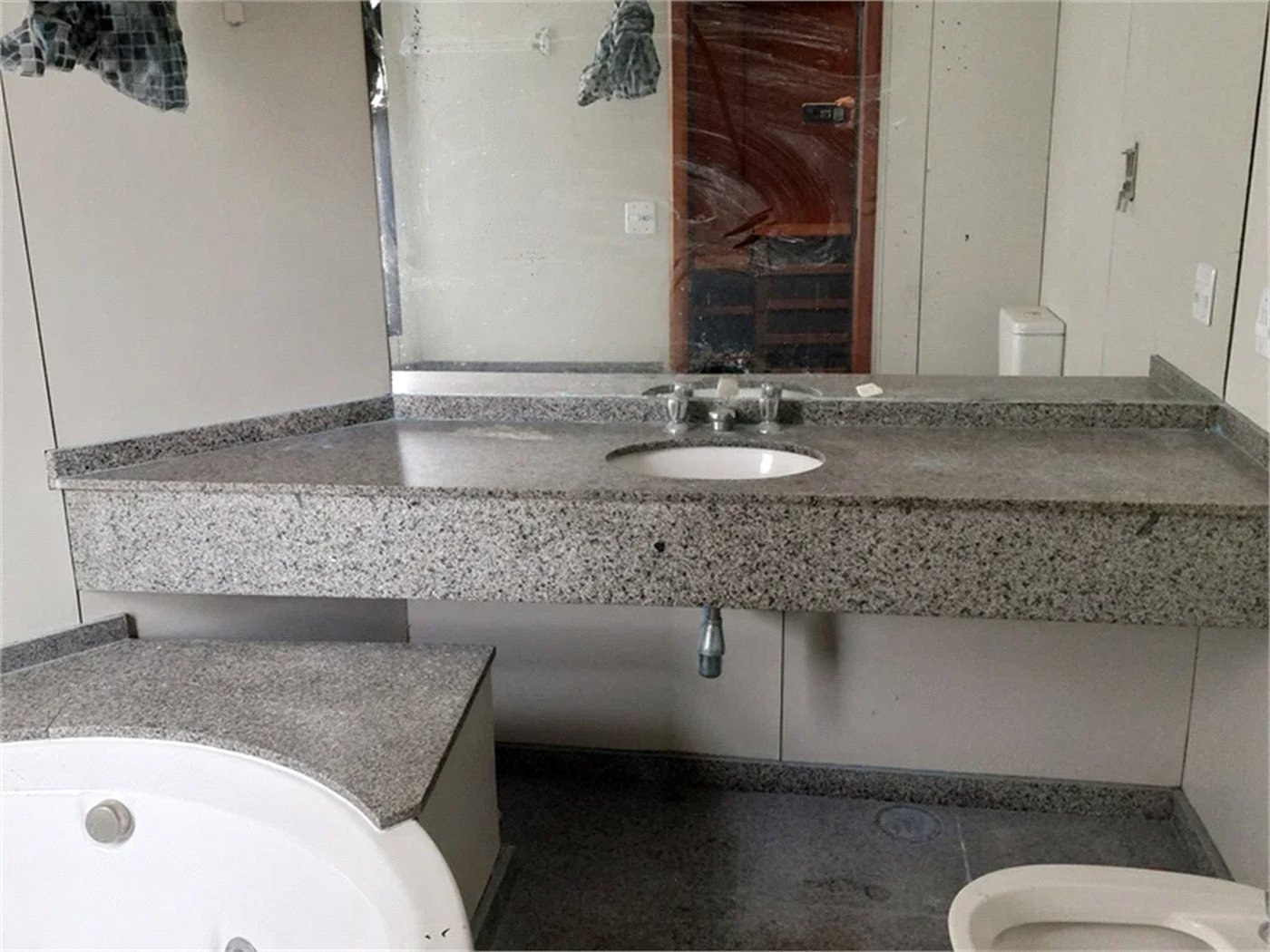 Apartamento à venda com 1 suíte em Vila Suzana, São Paulo, SP