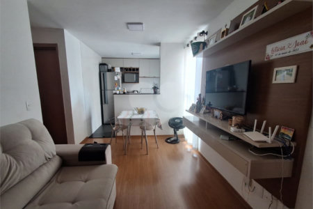 Apartamento à venda com 2 quartos no condomínio Monte Dos Andes, São Carlos - SP