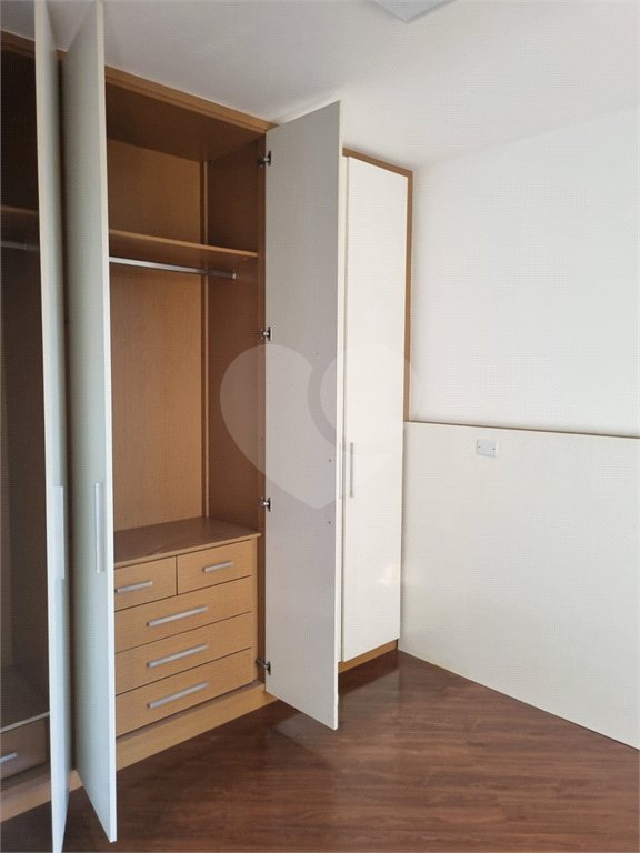 Loja à venda com 3 quartos, sendo 1 suíte,  em Vila Mariana, São Paulo, SP