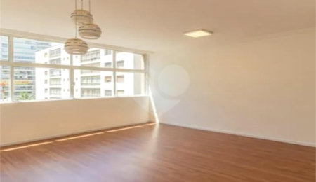 Apartamento à venda com 2 quartos, sendo 1 suíte, em Pinheiros, São Paulo, SP