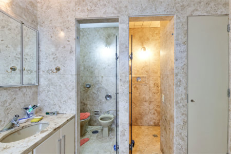 Apartamento à venda com 4 suítes em Jardim Marajoara, São Paulo, SP