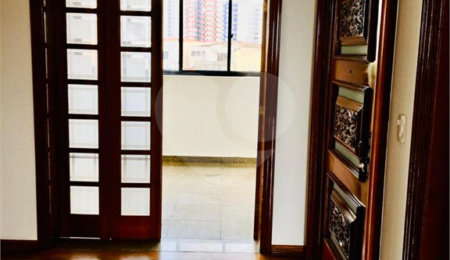 Apartamento à venda com 4 quartos, sendo 2 suítes,  em Bosque da Saúde, São Paulo, SP