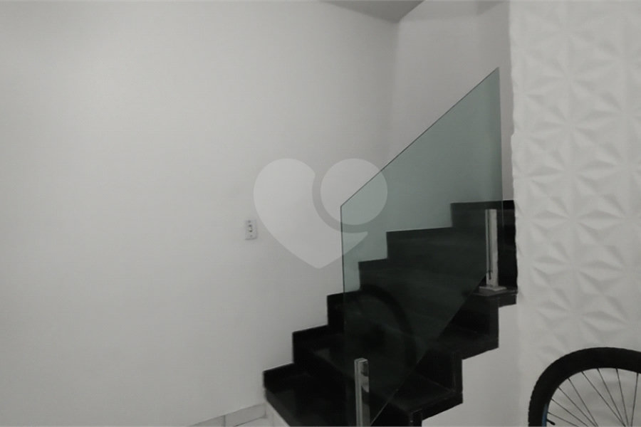 Casa à venda com 4 quartos, sendo 1 suíte, em Jardim Japão, São Paulo, SP